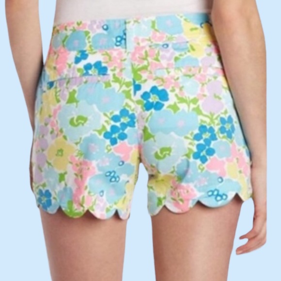 Lily Pulitzer Blue Floral Buttercup Shorts - Picture 2 of 13